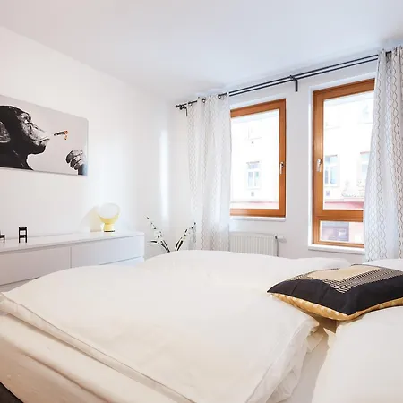 Cozy With Private Garage Appartamento *